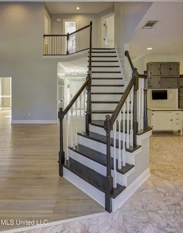 $345,000 | 30 Birkdale Circle, Vicksburg, MS 39183