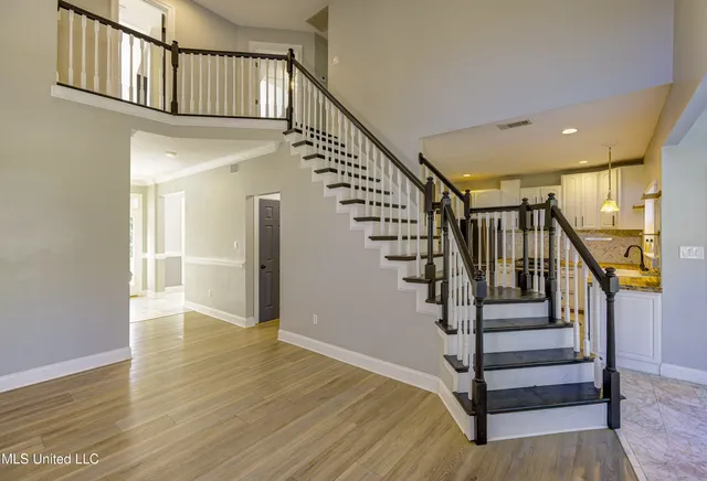 $345,000 | 30 Birkdale Circle, Vicksburg, MS 39183