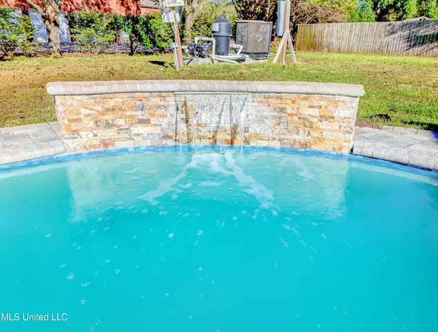 $345,000 | 30 Birkdale Circle, Vicksburg, MS 39183