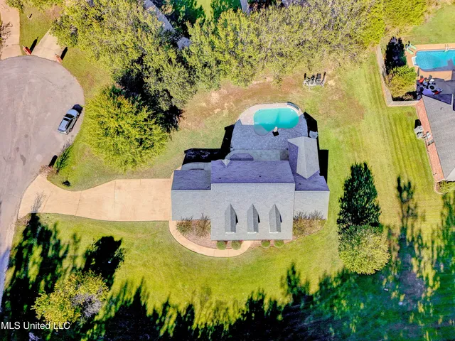 $345,000 | 30 Birkdale Circle, Vicksburg, MS 39183