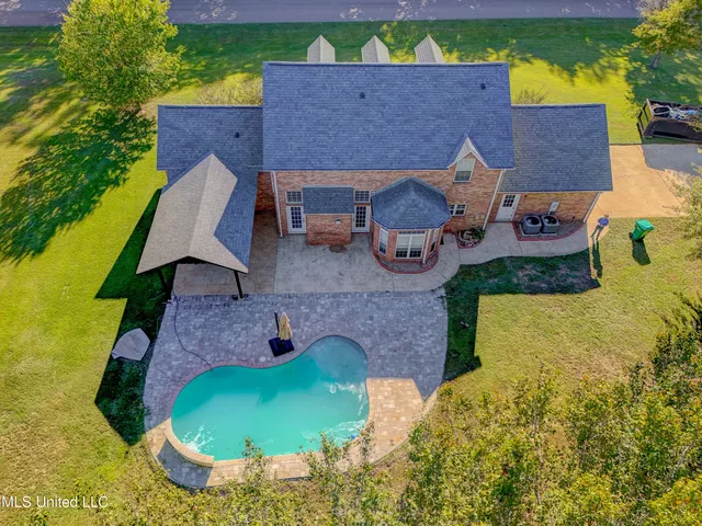 $345,000 | 30 Birkdale Circle, Vicksburg, MS 39183