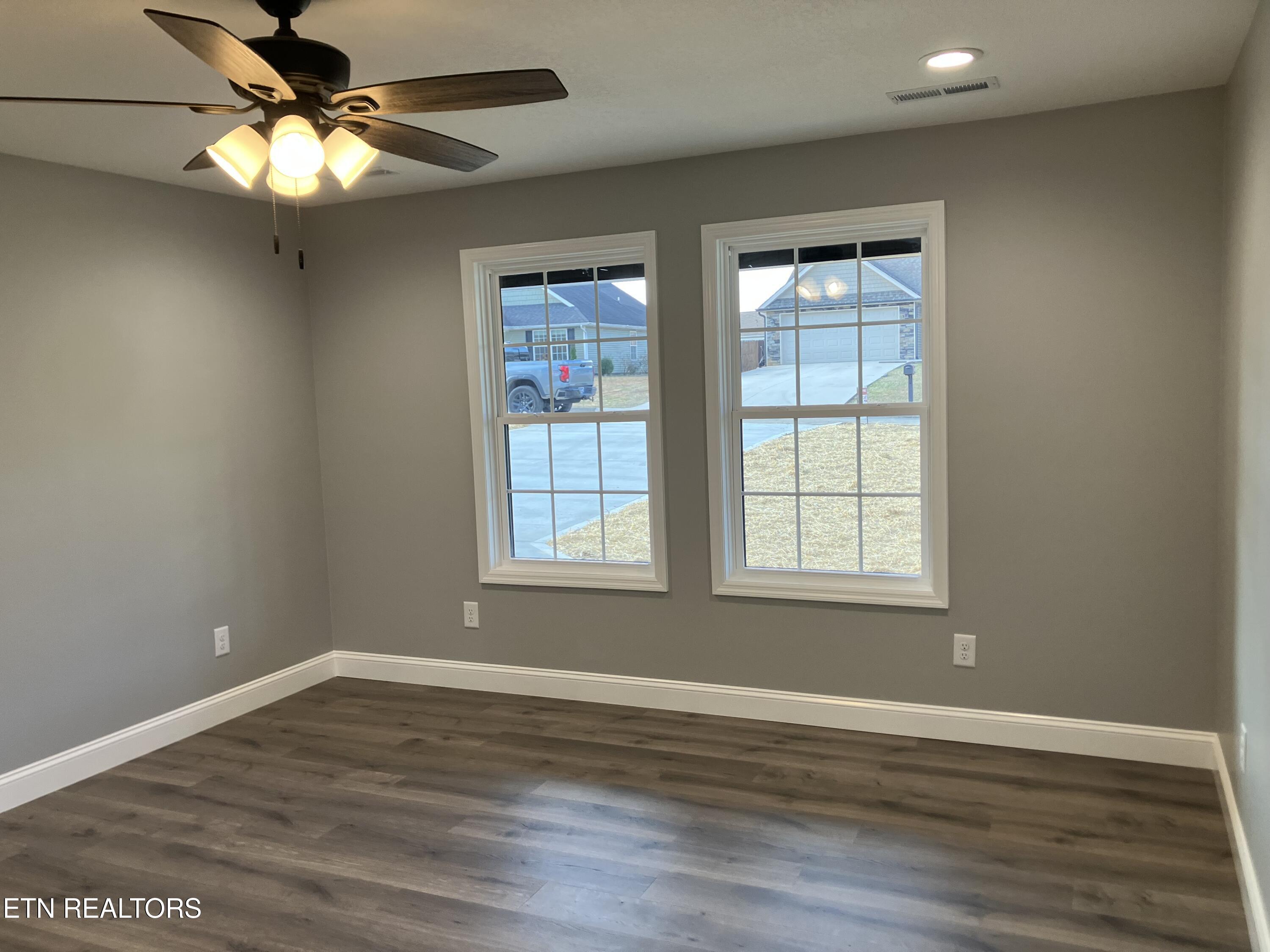 198 Signet Lane Maynardville, TN 37807 - Photo 25 of 35 IMG_5656