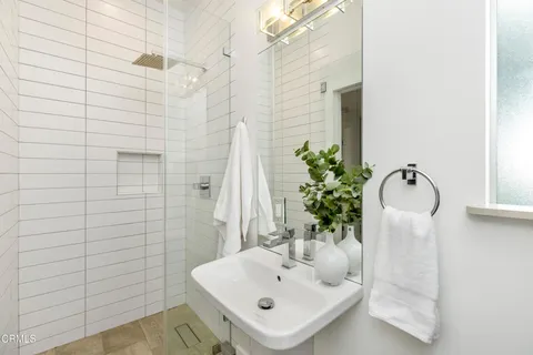 $2,599,000 | 2065 Liliano Drive, Sierra Madre, CA 91024