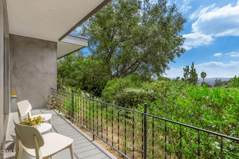 $2,599,000 | 2065 Liliano Drive, Sierra Madre, CA 91024