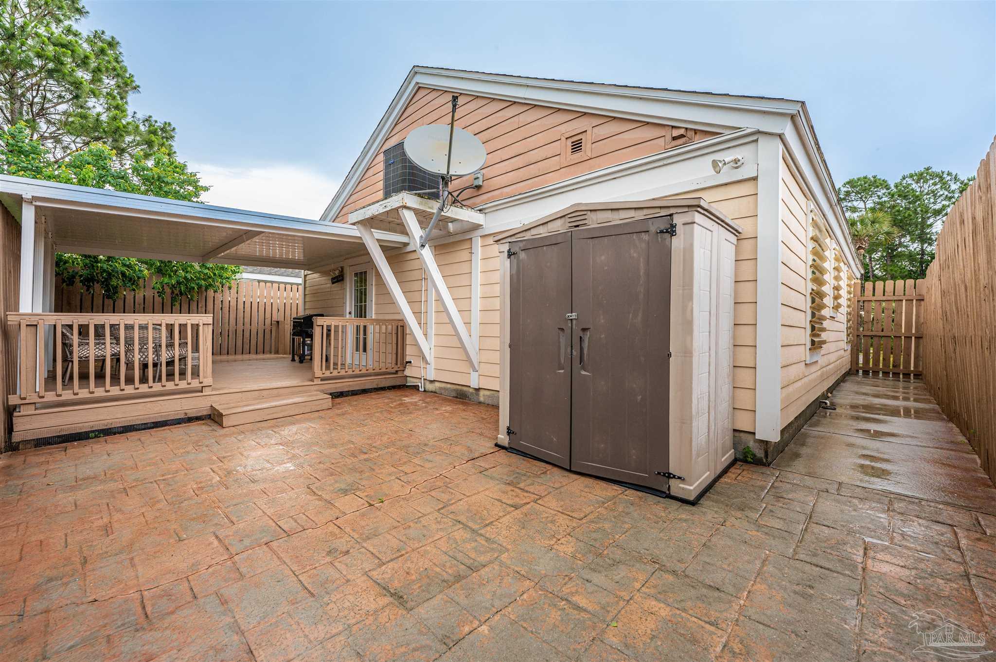 5499 Medina Road Pensacola, FL 32507 - Photo 13 of 44 Gallery Image 13