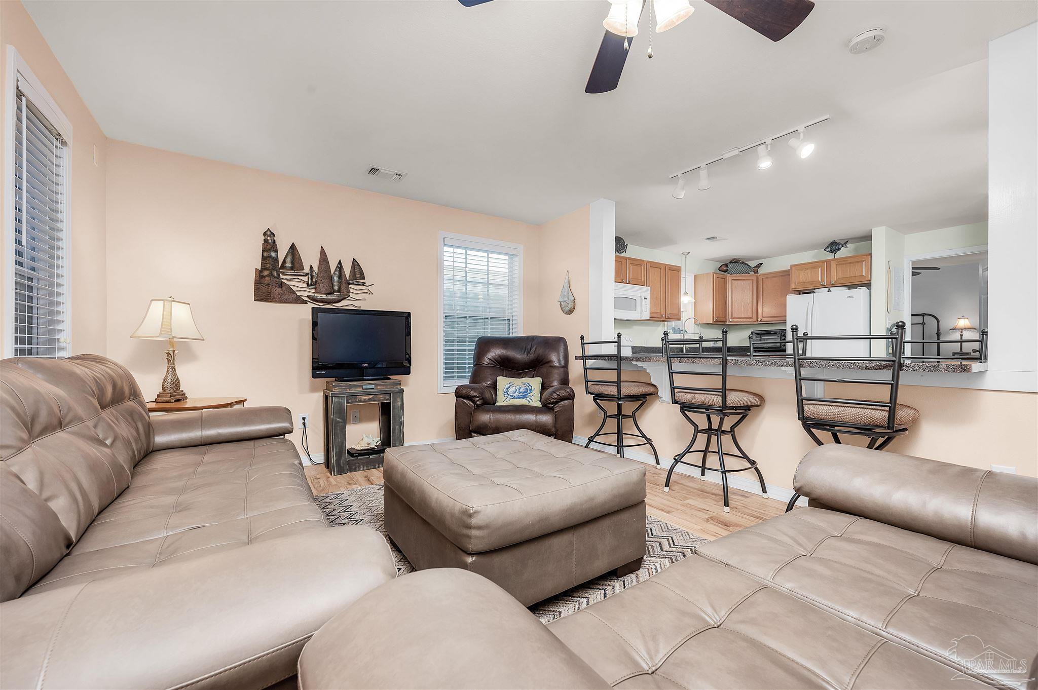5499 Medina Road Pensacola, FL 32507 - Photo 15 of 44 Gallery Image 15