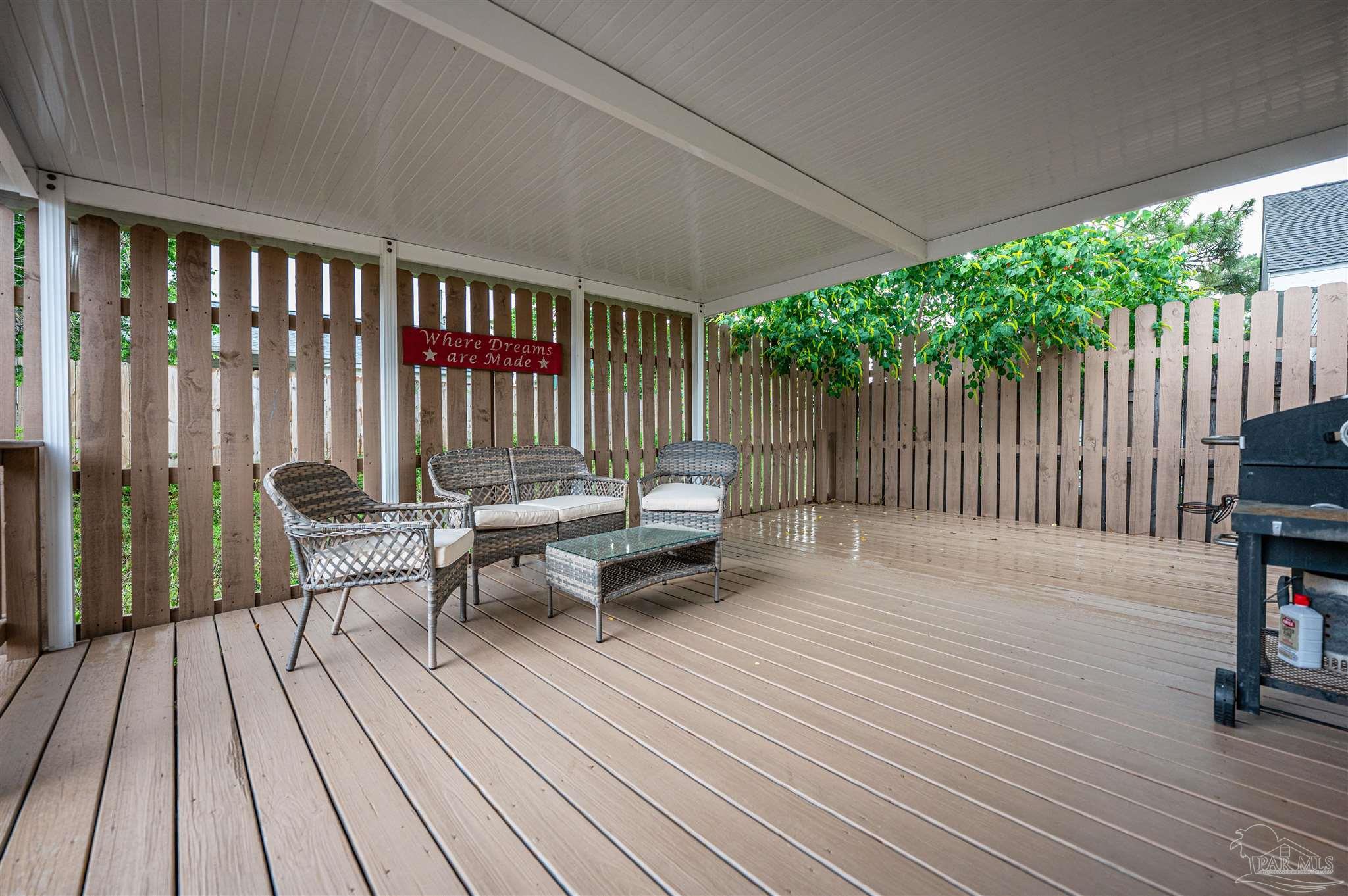 5499 Medina Road Pensacola, FL 32507 - Photo 8 of 44 Gallery Image 8