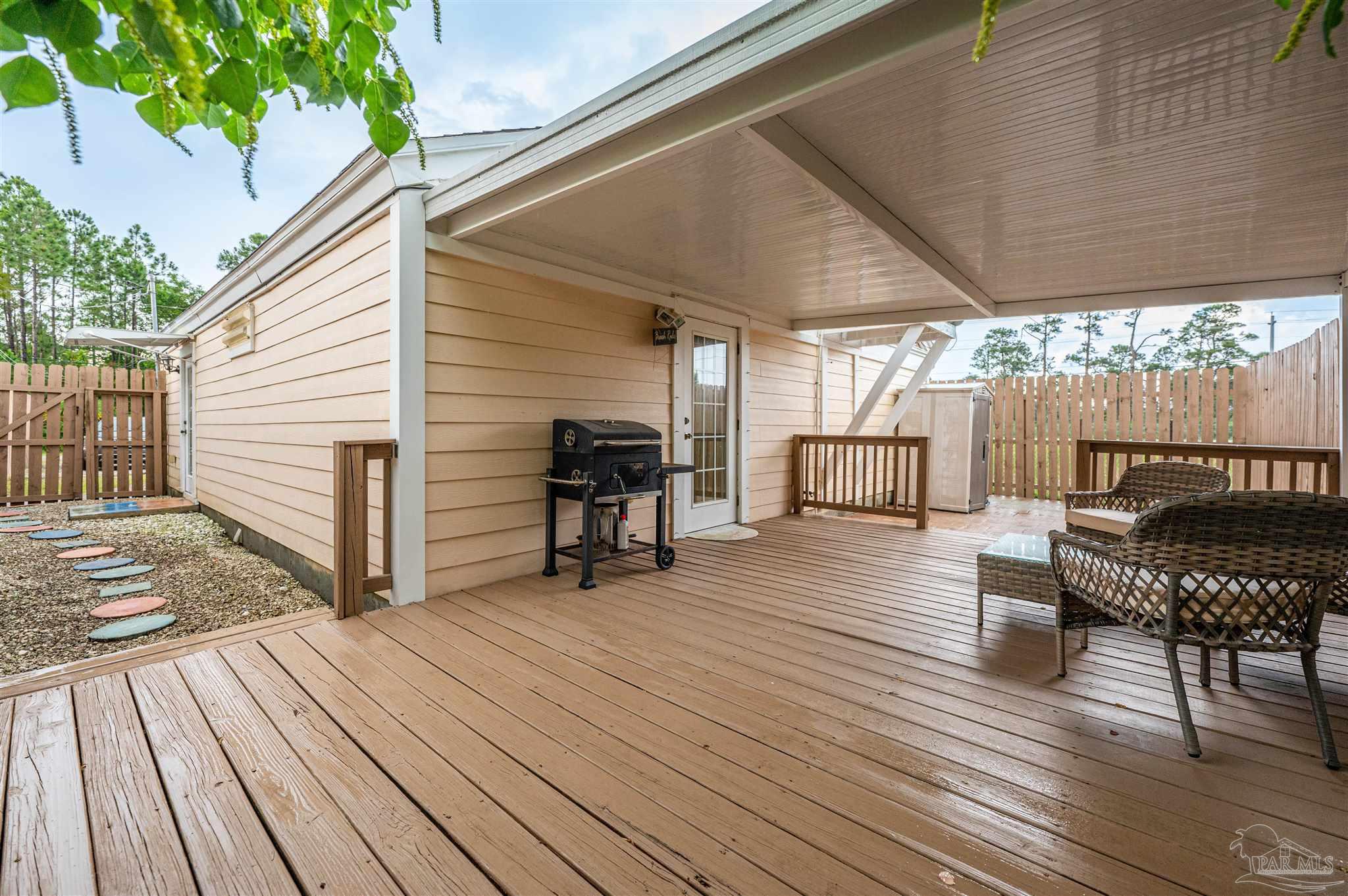 5499 Medina Road Pensacola, FL 32507 - Photo 10 of 44 Gallery Image 10