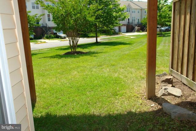 43191 Riders Square Broadlands, VA 20148 - Photo 17 of 21 a view of yard with green space