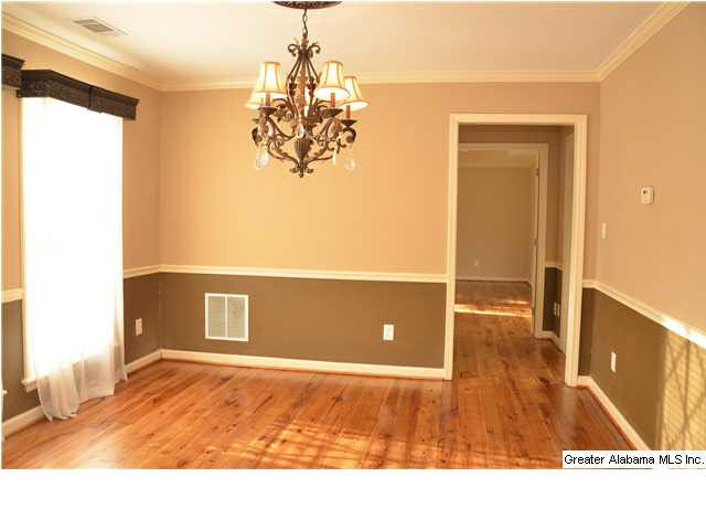 3333 Sunniroc Road Birmingham, AL 35210 - Photo 6 of 28