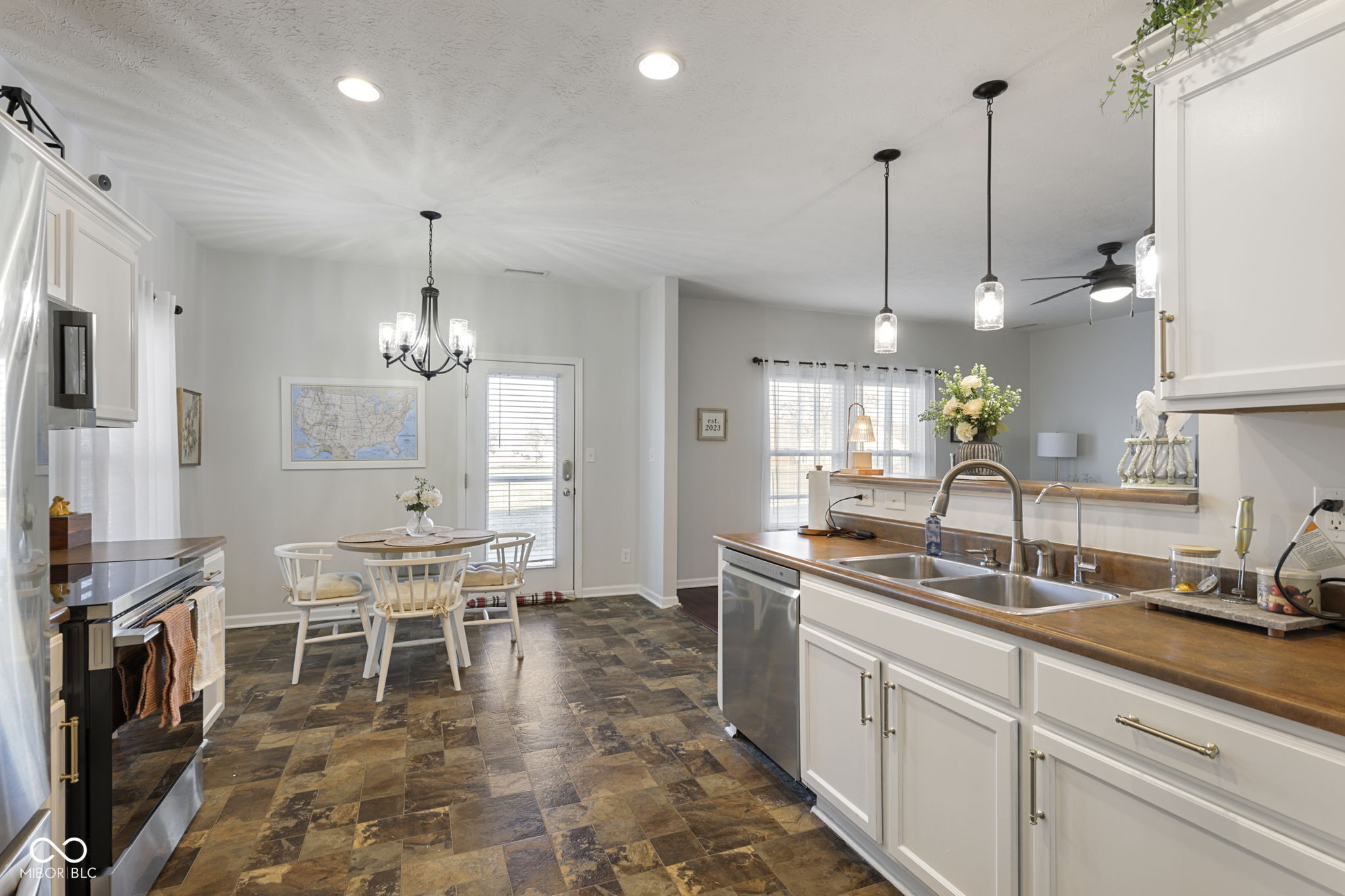 8346 Bolero Way Camby, IN 46113 - Photo 16 of 35