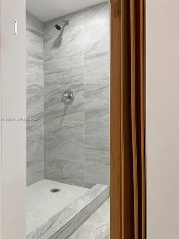 $1,000 | 20811 Northwest Miami Place, Unit B, Miami Gardens, FL 33169