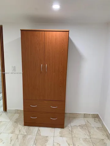 $1,000 | 20811 Northwest Miami Place, Unit B, Miami Gardens, FL 33169