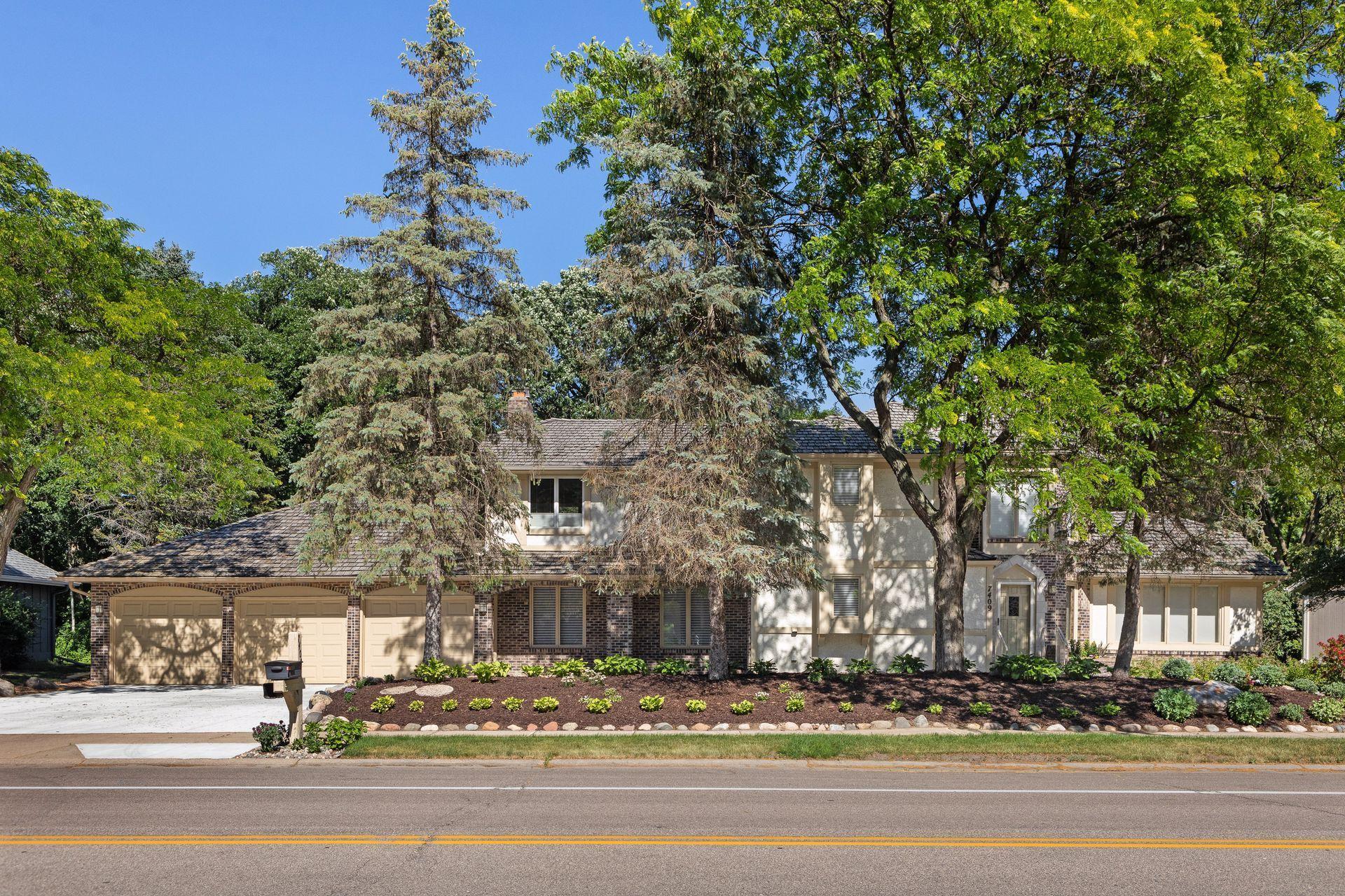 7409 Gleason Road Edina, MN 55439 - Photo 14 of 70