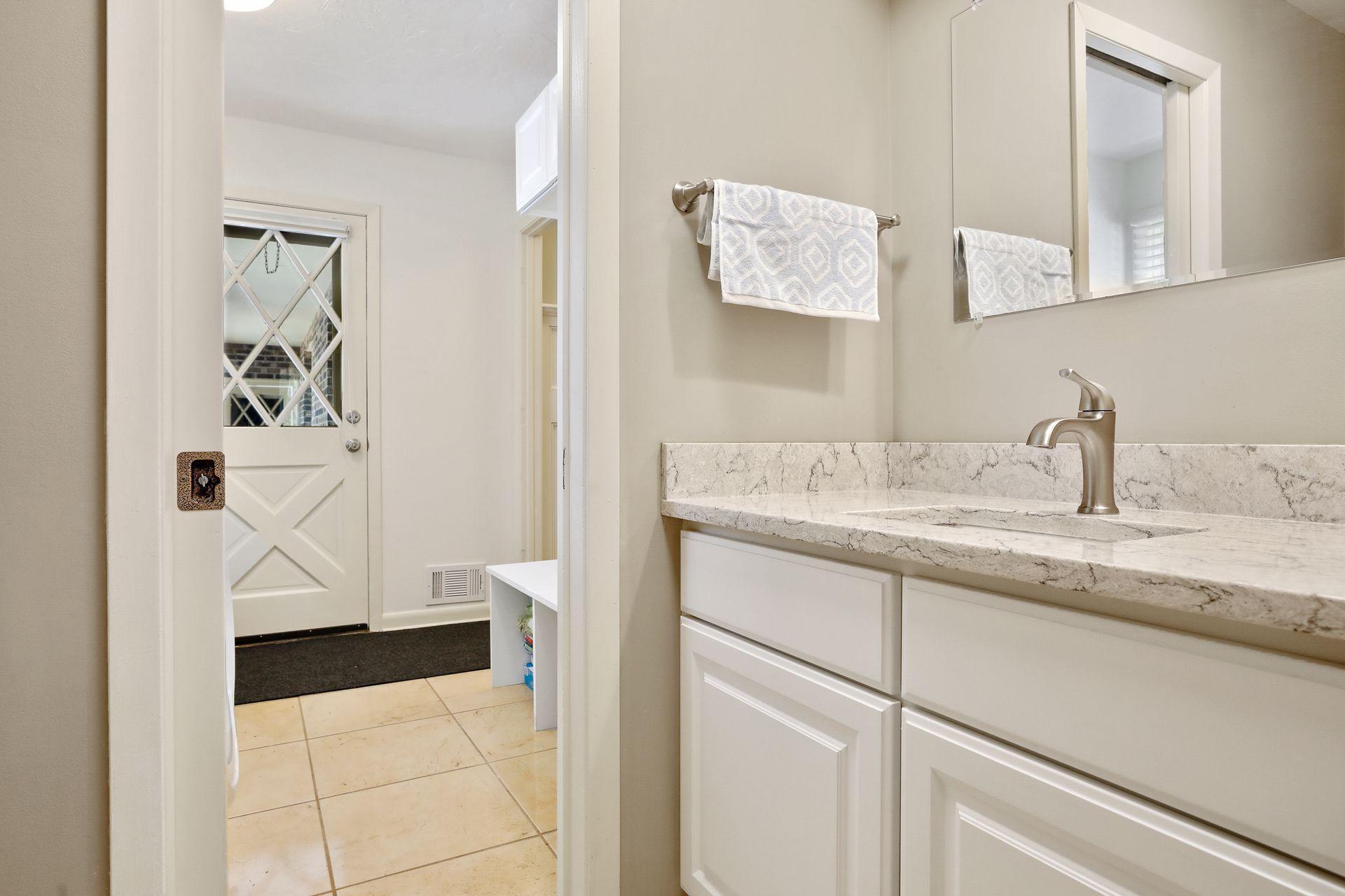 7409 Gleason Road Edina, MN 55439 - Photo 35 of 70
