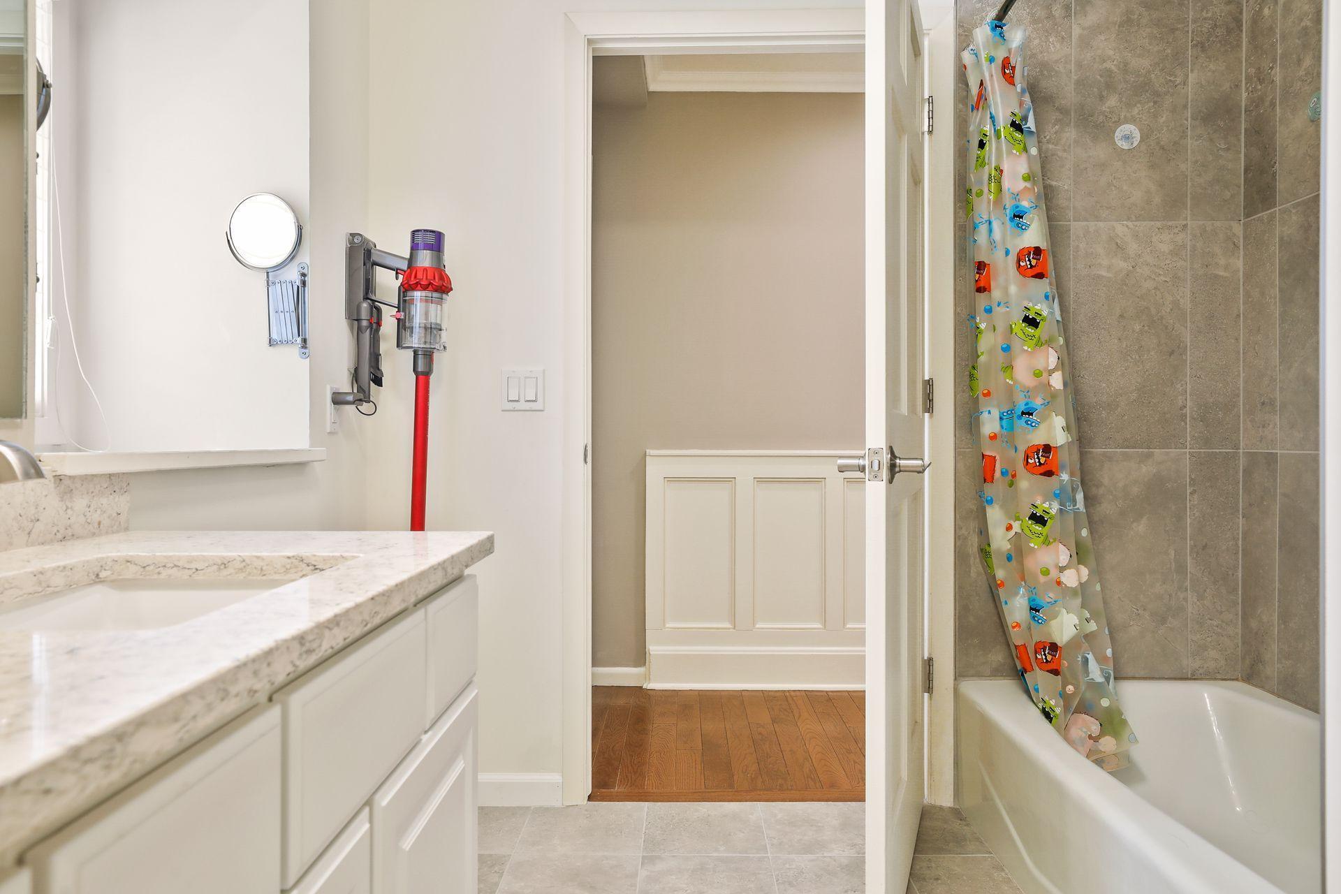 7409 Gleason Road Edina, MN 55439 - Photo 46 of 70