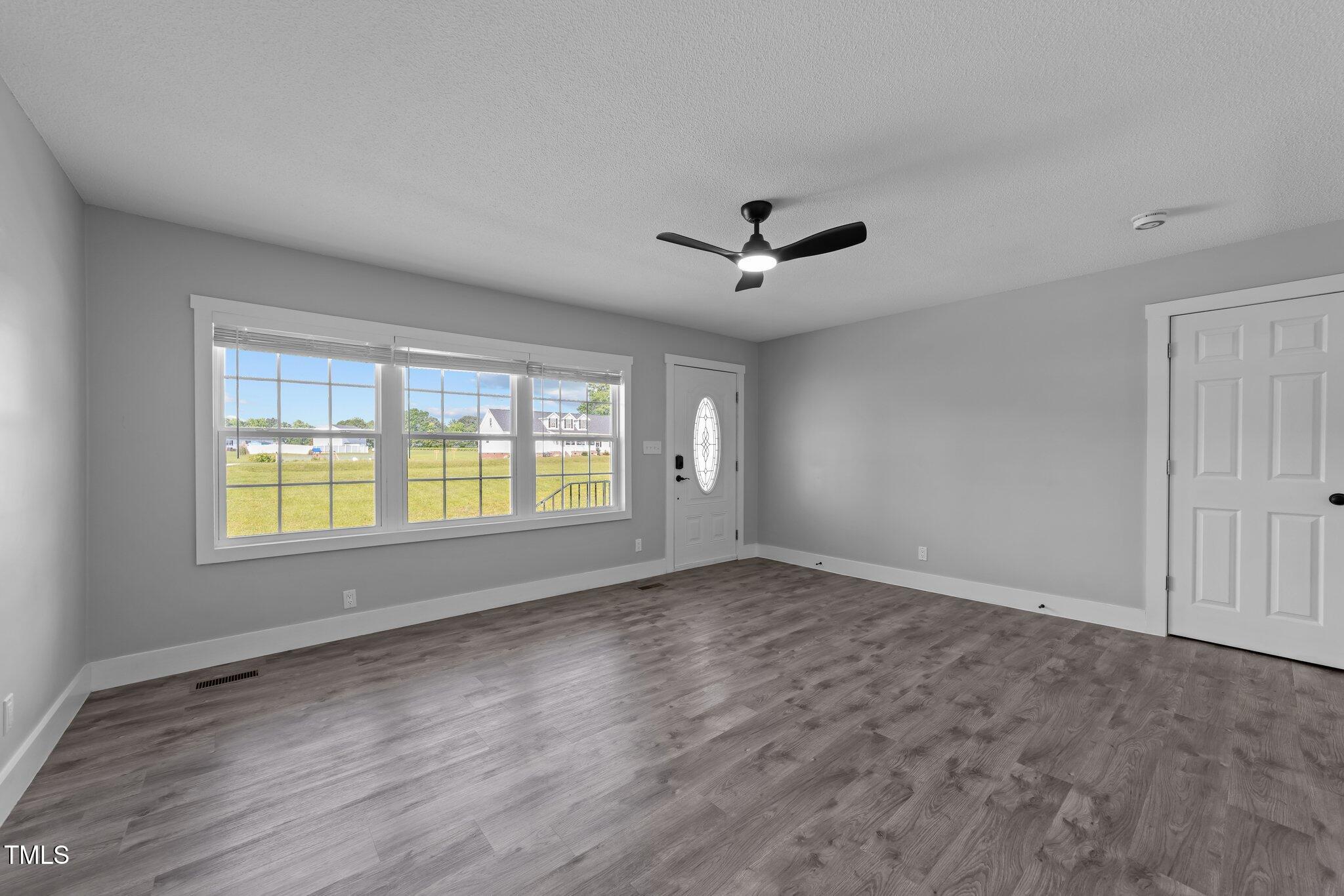 2210 Pilot-Riley Road Zebulon, NC 27597 - Photo 11 of 34 Living Room