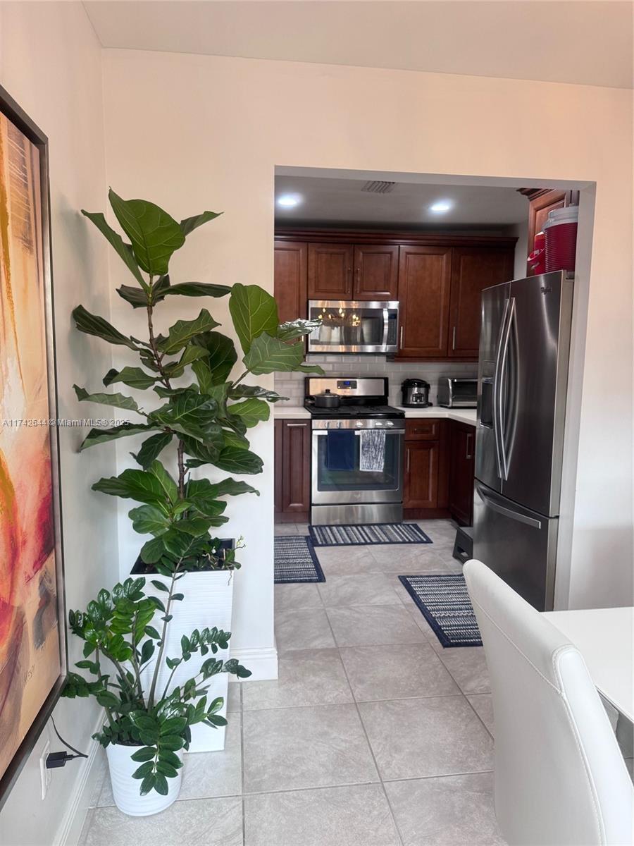 11545 Southwest 109th Road, Unit 25Z Miami, FL 33176 - Photo 12 of 39