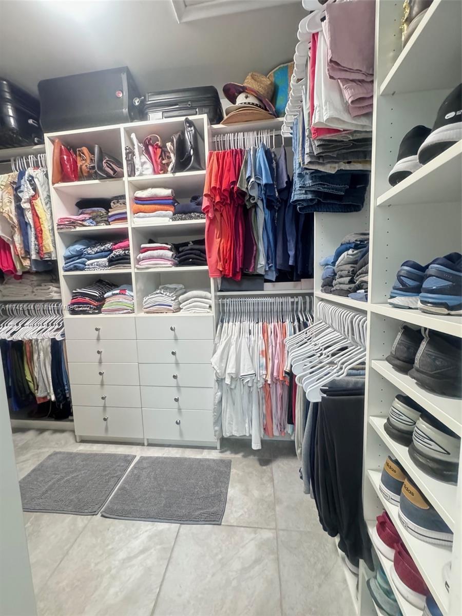 11545 Southwest 109th Road, Unit 25Z Miami, FL 33176 - Photo 18 of 39