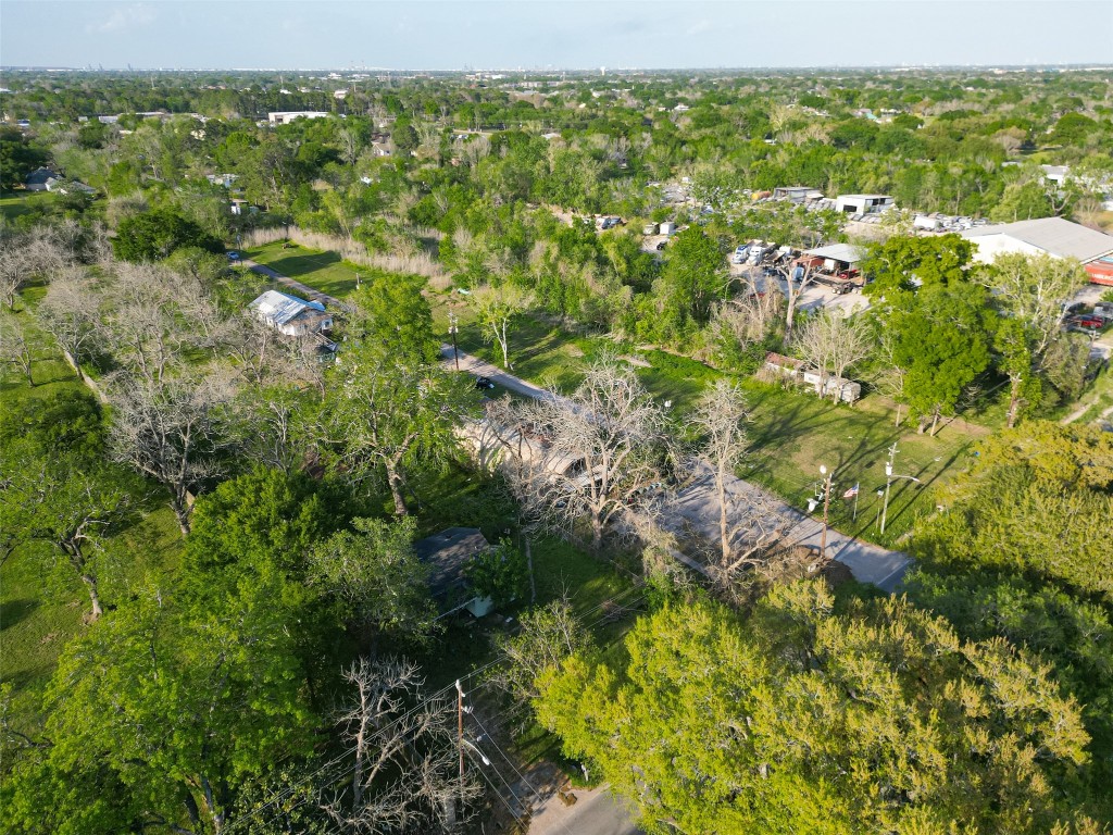 721 Crenshaw Road Houston, TX 77504 - Photo 7 of 7 a view of a green field
