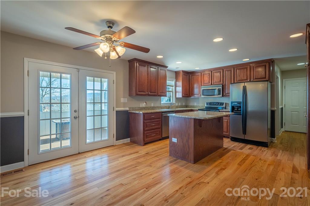 1213 Hopewell Road Morganton, NC 28655 - Photo 12 of 32 Gallery Image 12