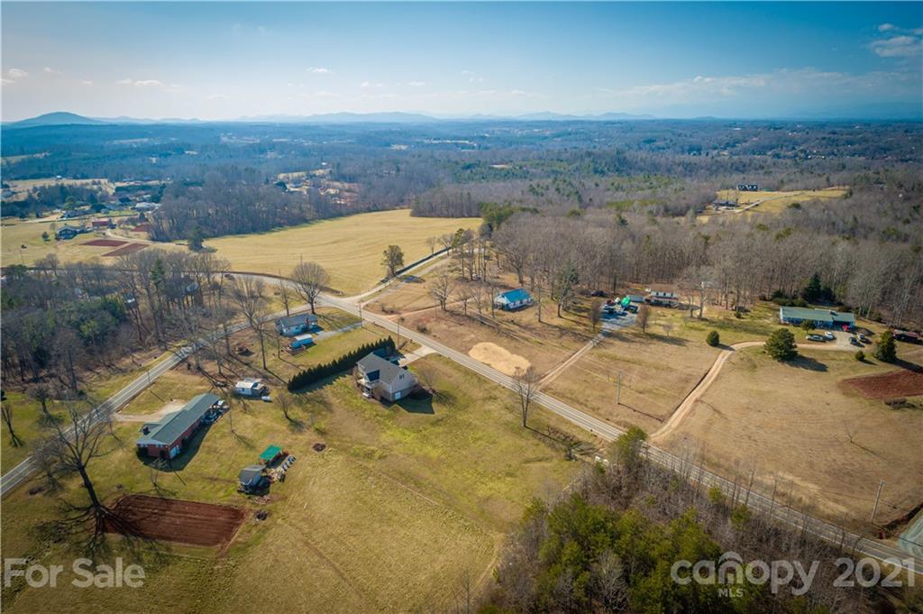 1213 Hopewell Road Morganton, NC 28655 - Photo 31 of 32 Gallery Image 31