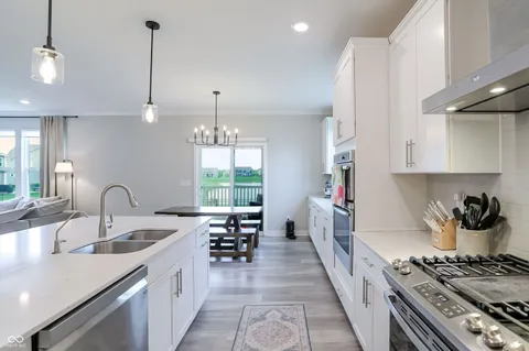 $619,000 | 19371 Gillcrest Drive, Noblesville, IN 46062