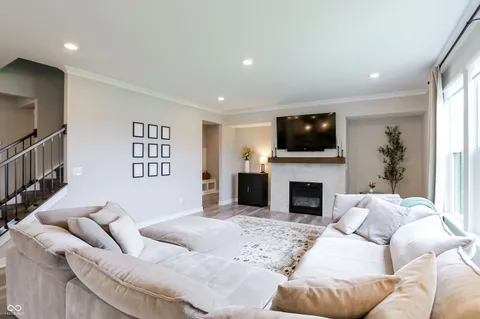$619,000 | 19371 Gillcrest Drive, Noblesville, IN 46062