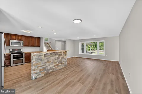 $499,999 | 2434 Pinefield Road, Waldorf, MD 20601