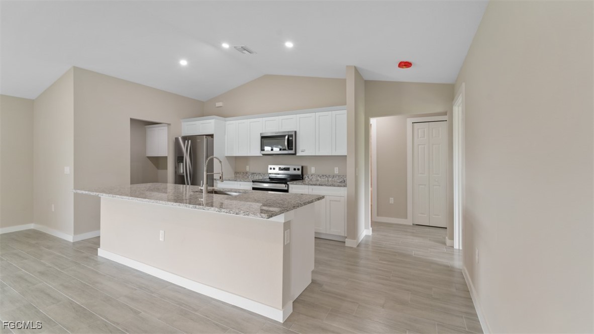 8157 Albatross Road Fort Myers, FL 33967 - Photo 5 of 26 Gallery Image 5