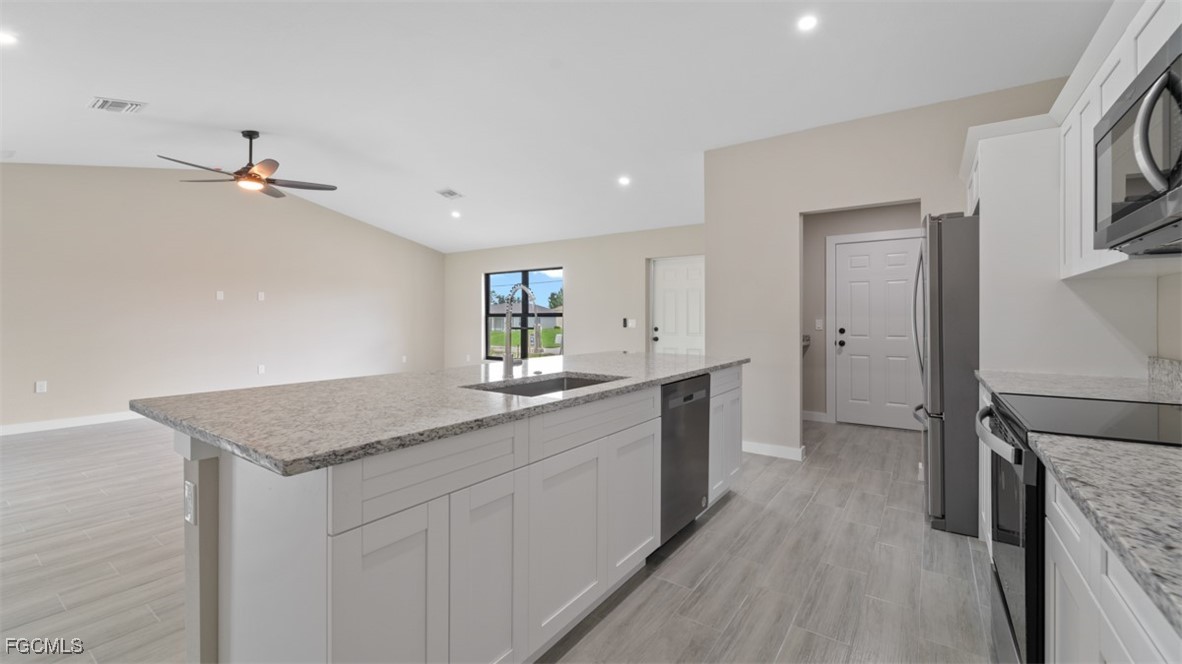 8157 Albatross Road Fort Myers, FL 33967 - Photo 8 of 26 Gallery Image 8