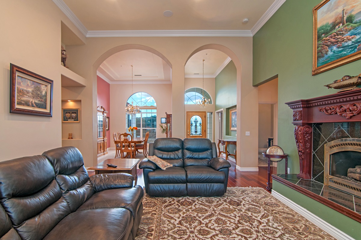23668 Old Ranch Road Alpine, CA 91901 - Photo 5 of 25