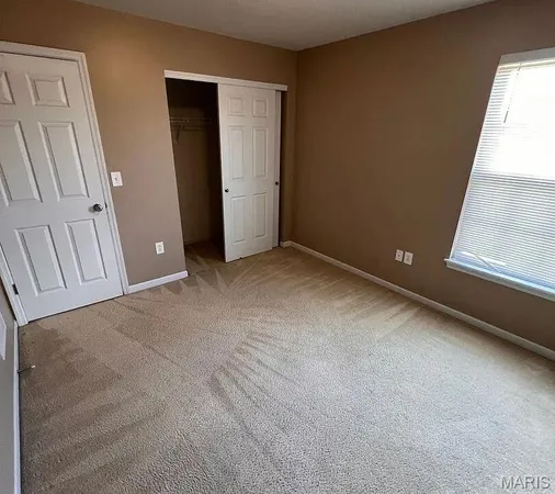 $2,300 | 2429 Heather Hill Court, Belleville, IL 62221