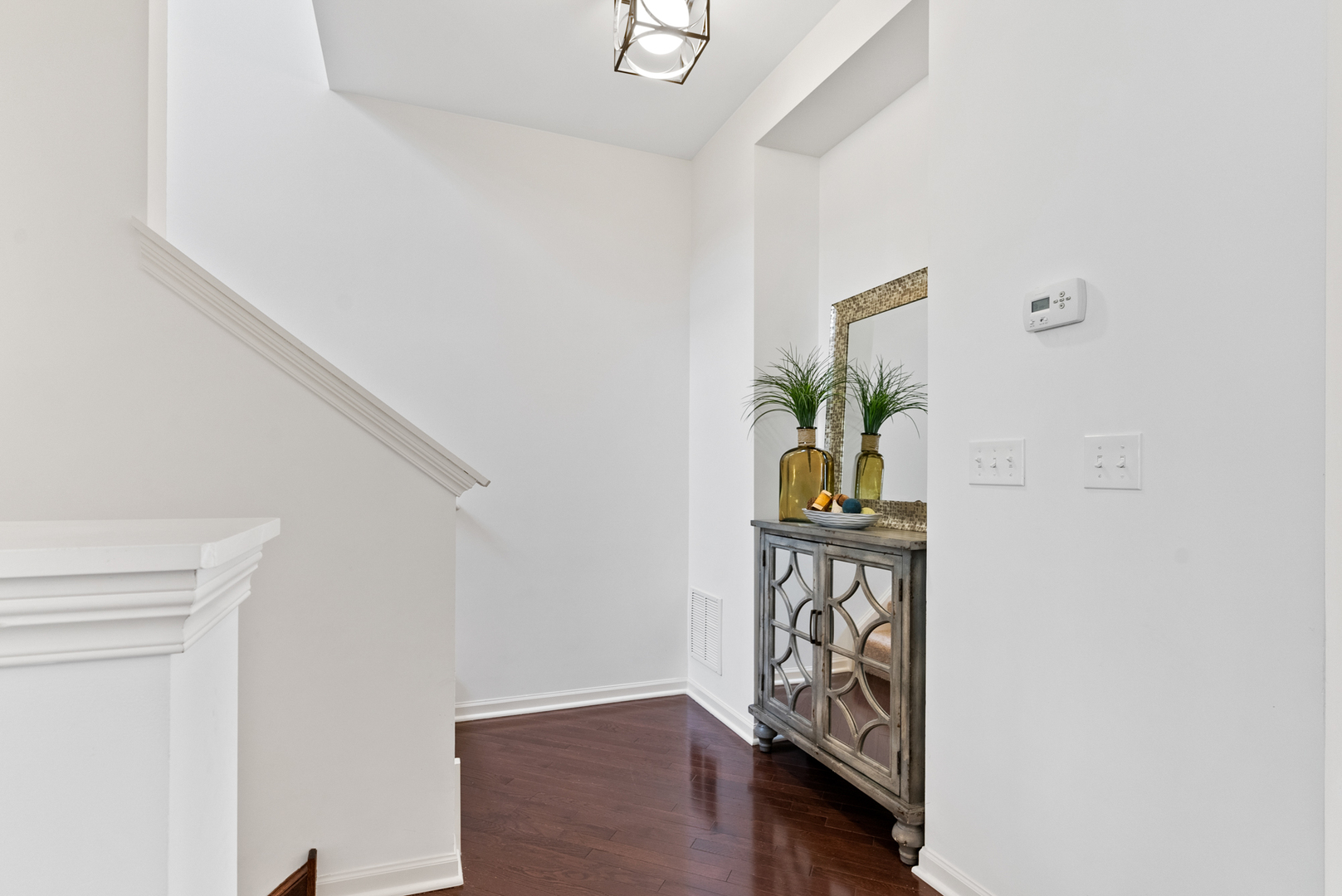 303 South NW Highway, Unit 2 Park Ridge, IL 60068 - Photo 16 of 30 a view of an entryway with wooden floor