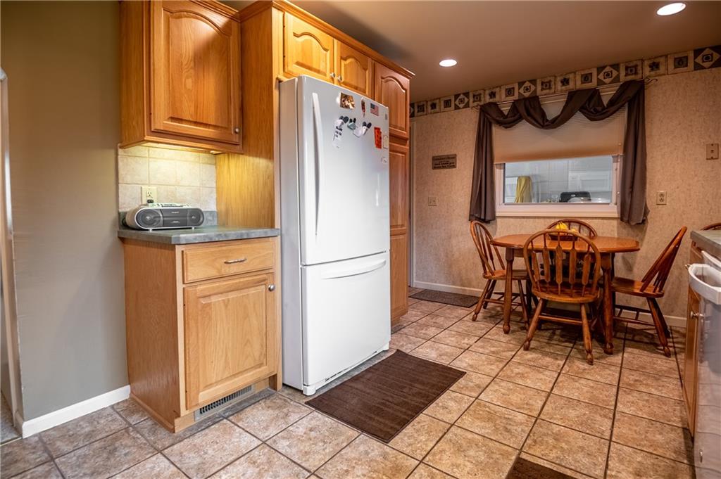23 Elliot Road West Middlesex, PA 16159 - Photo 8 of 23 Gallery Image 8