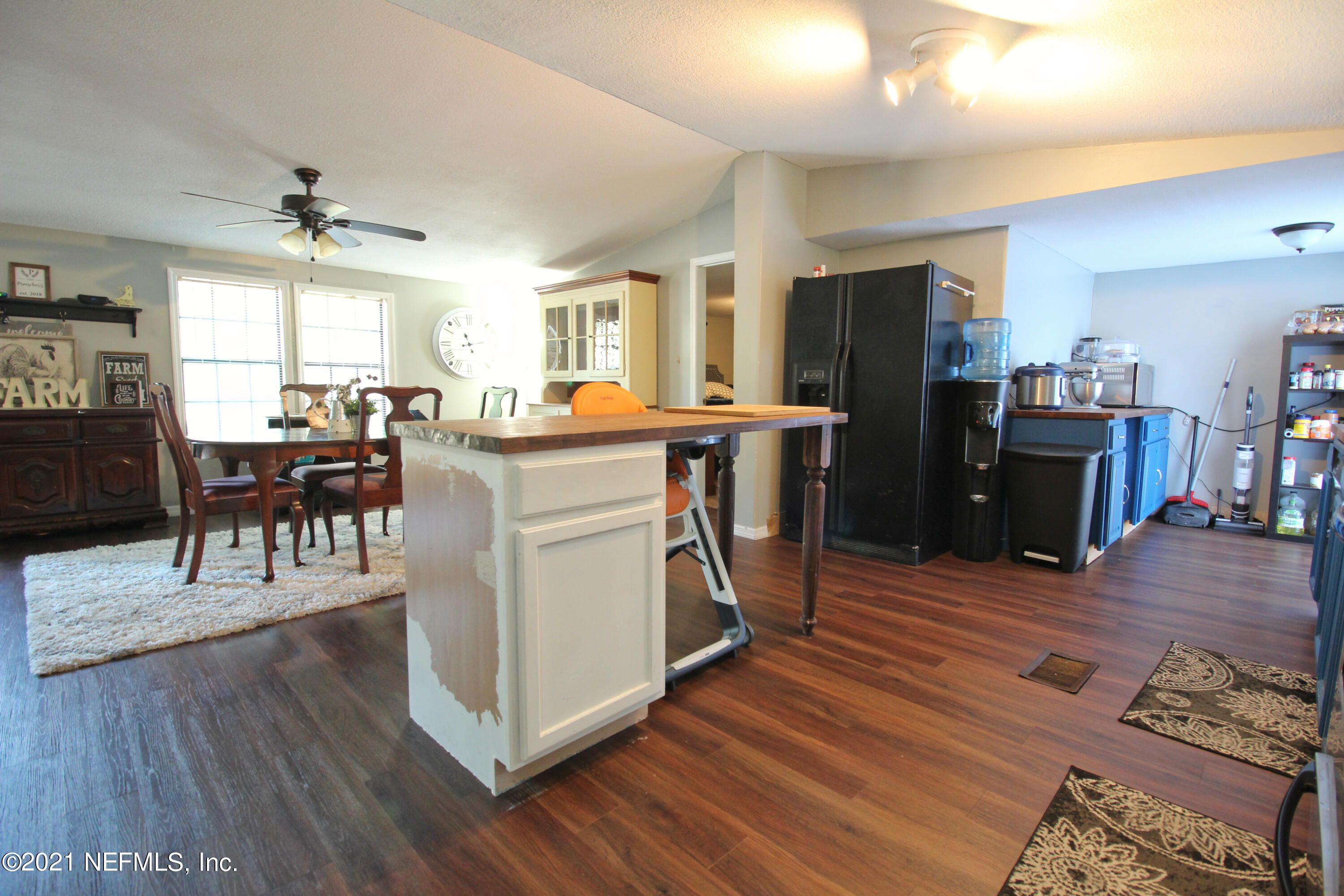 2609 Mosley Road Orange Park, FL 32065 - Photo 9 of 28 KITCHEN DINING