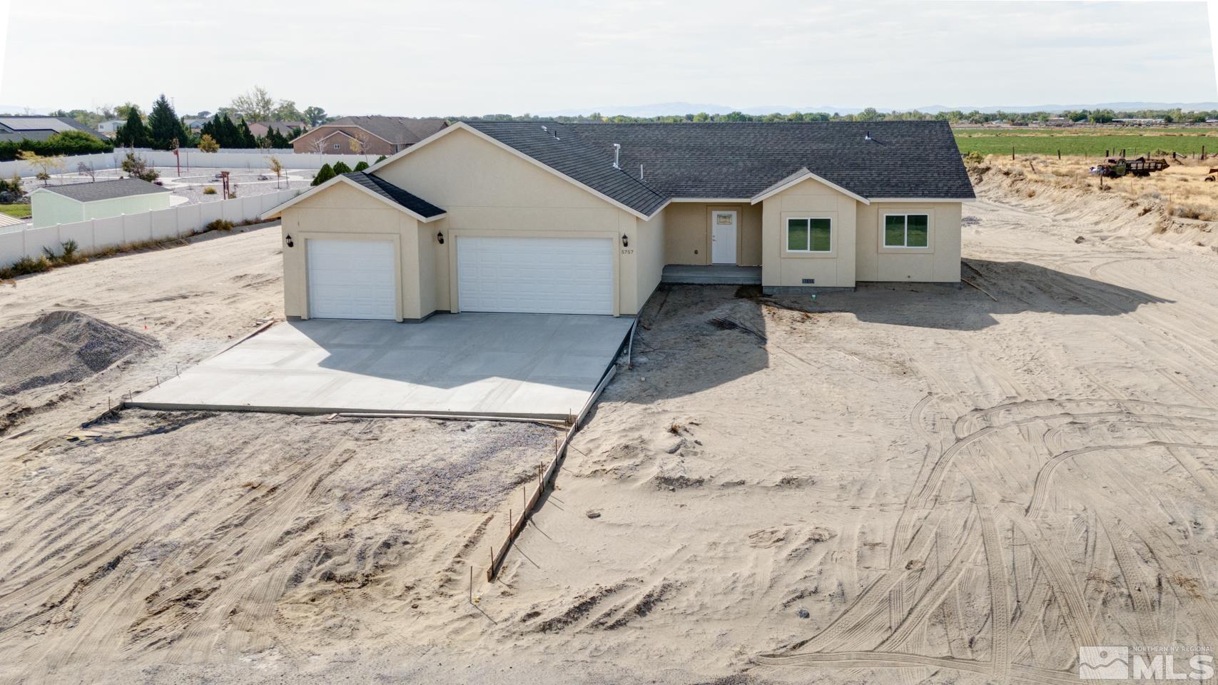 5757 Sarah Road Fallon, NV 89406 - Photo 1 of 27 Photo 1