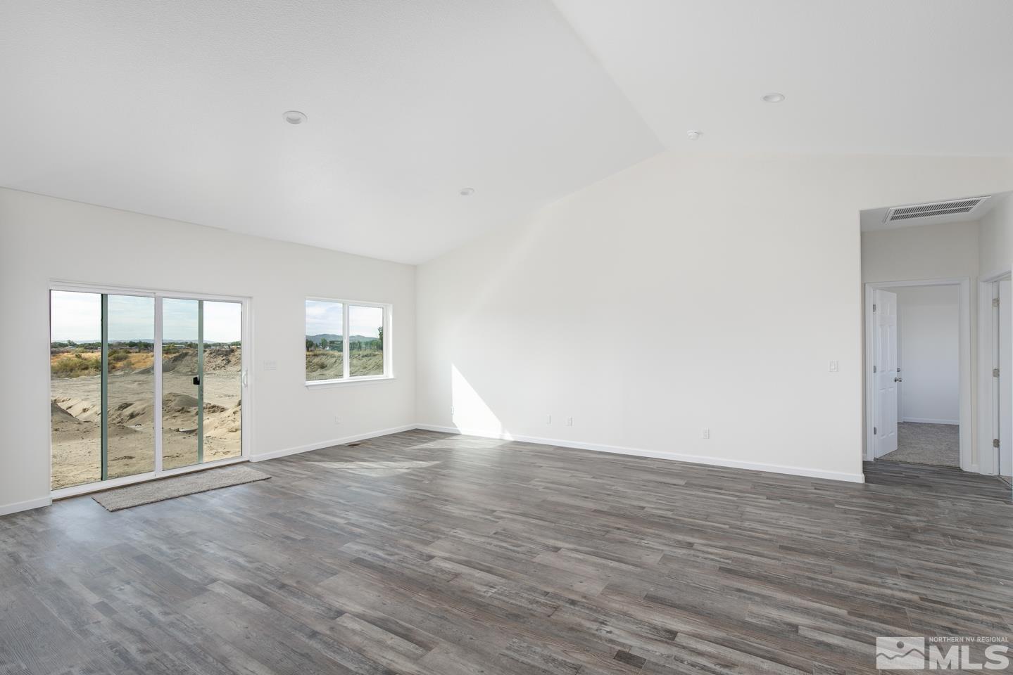 5757 Sarah Road Fallon, NV 89406 - Photo 6 of 27 Photo 6