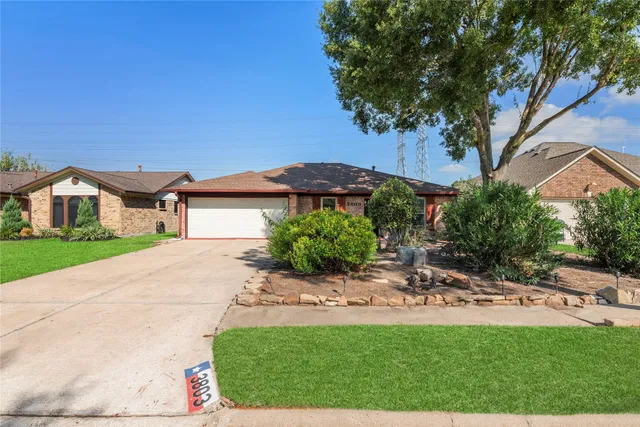 $245,000 | 3803 Karen Lane, Pasadena, TX 77503