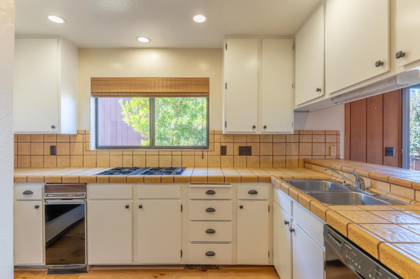 14158 Reservation Road Salinas, CA 93908 - Photo 4 of 31 Gallery Image 4