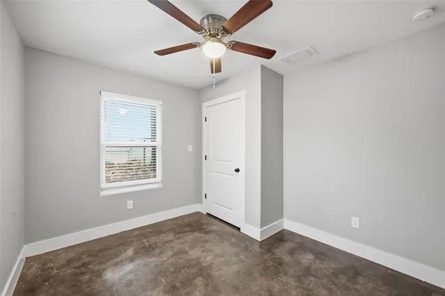 $1,375 | 607 East Day Street, Denison, TX 75021