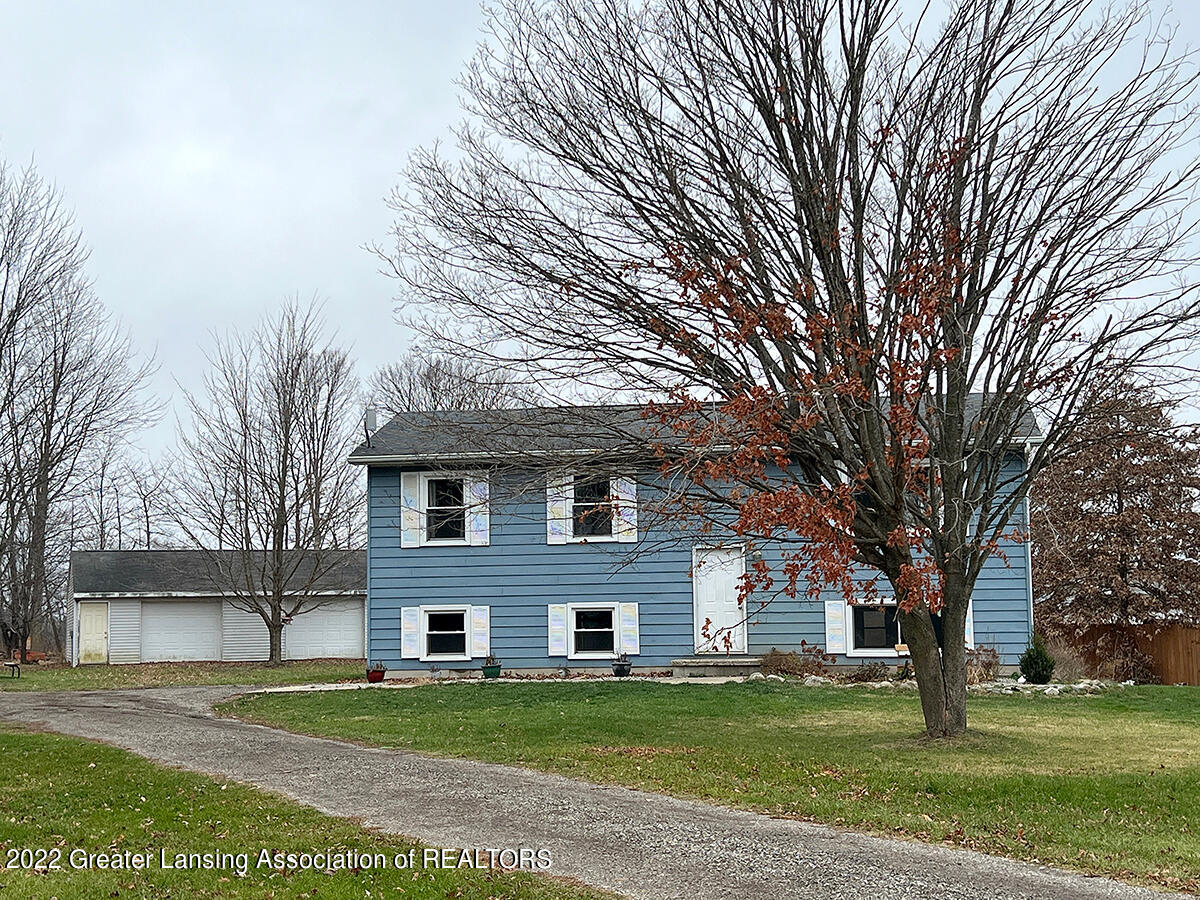 10190 Kinneville Road Eaton Rapids, MI 48827 - Photo 4 of 48 front-2