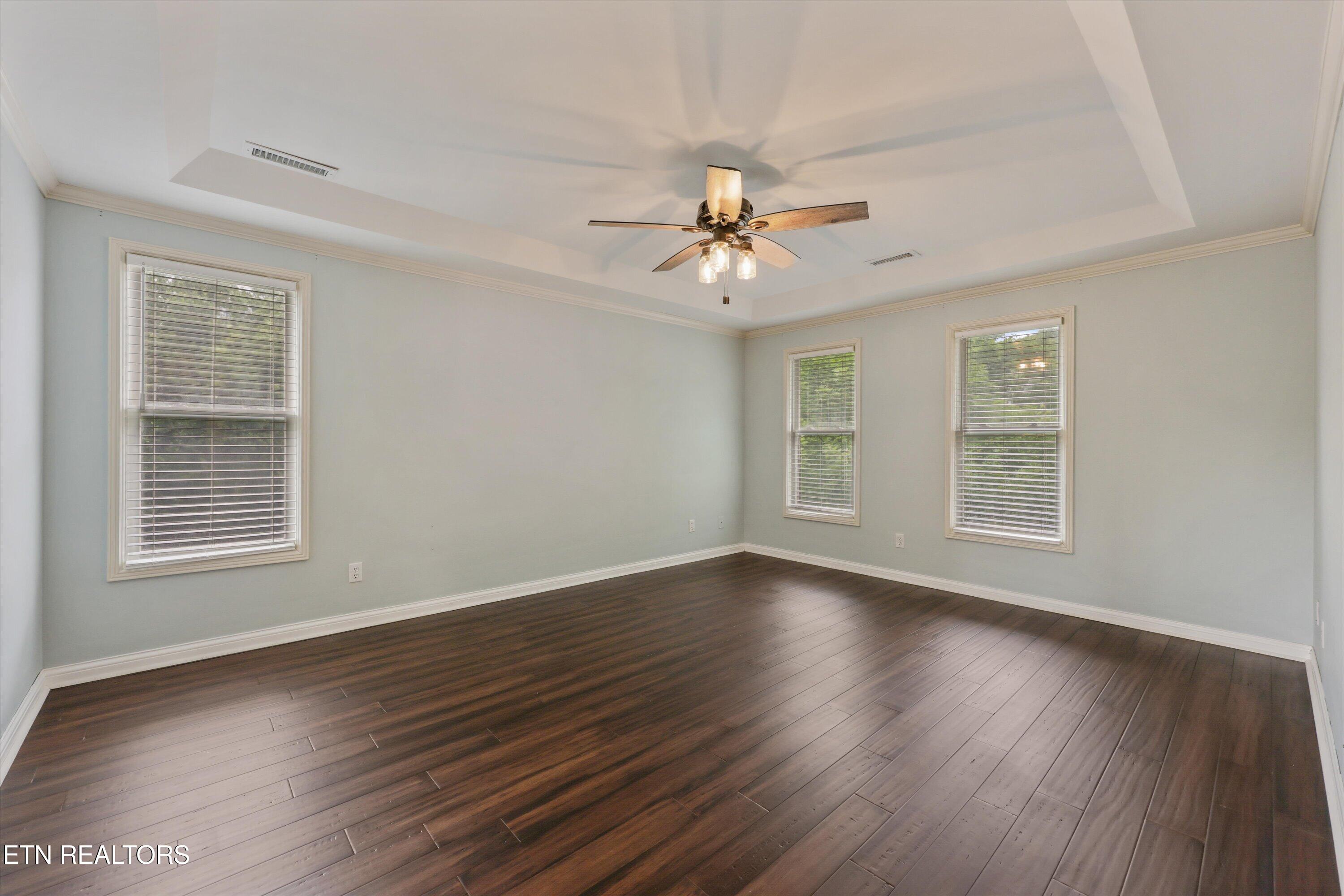 16 Radcliff Terrace Oak Ridge, TN 37830 - Photo 28 of 52 35-16 Radcliff Terrace040
