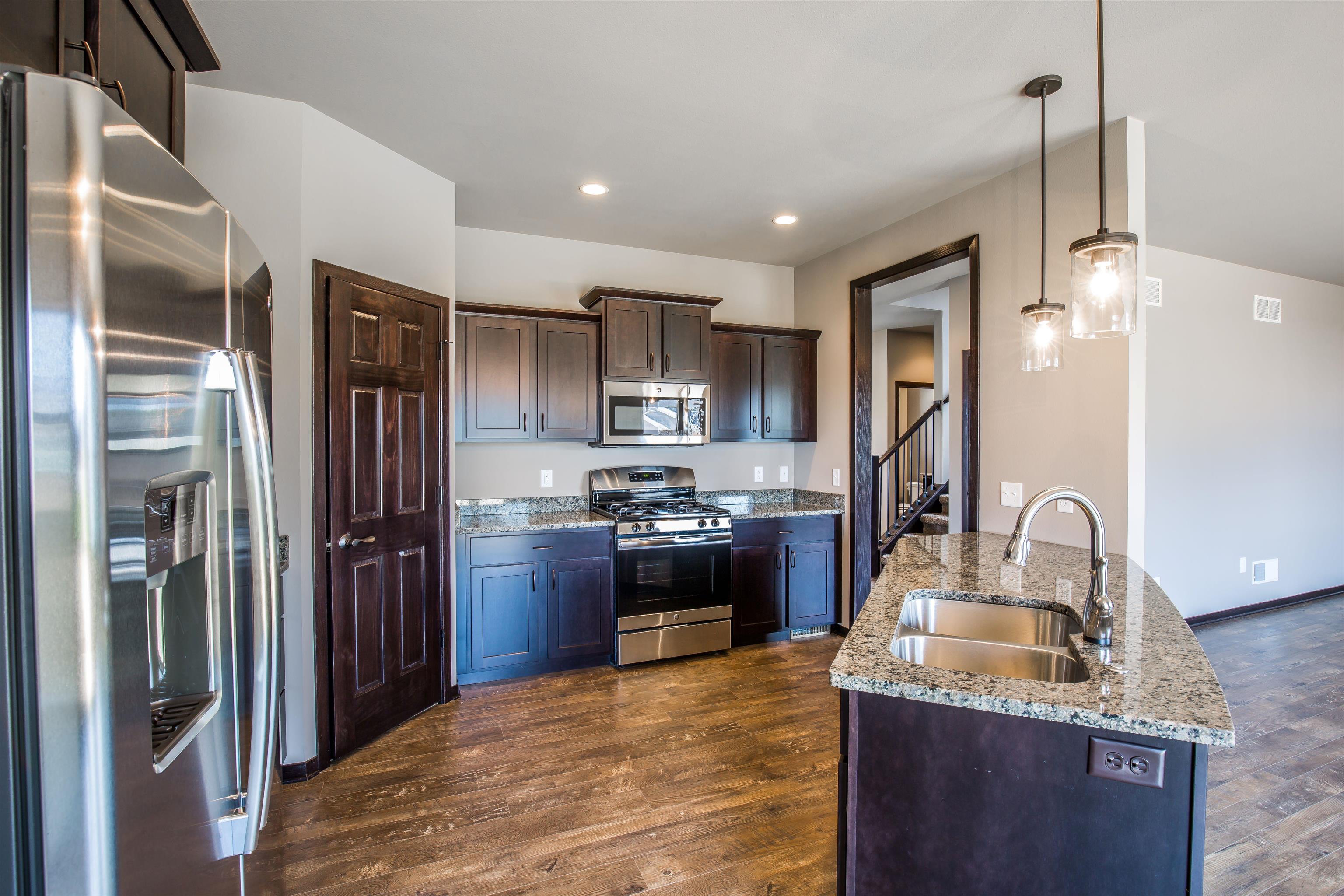 517 Spindrift Mount Horeb, WI 53572 - Photo 5 of 27