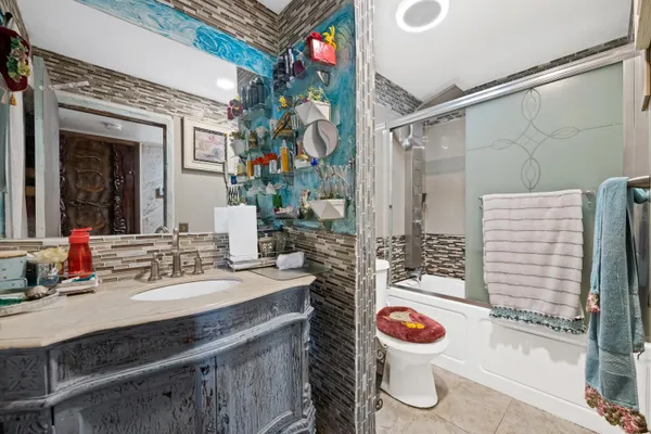 $180,000 | 10443 East Clairmont Circle, Unit 203, Tamarac, FL 33321