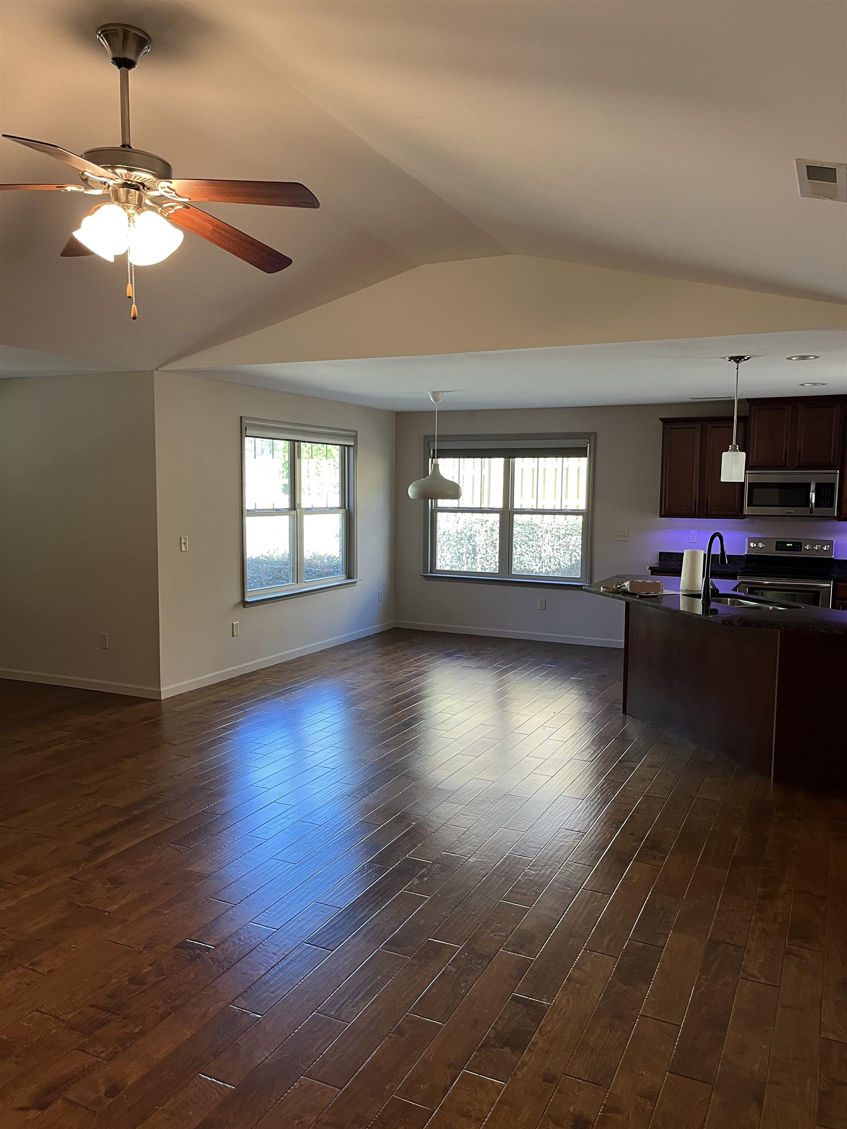 440 Bowers Road Travelers Rest, SC 29690 - Photo 5 of 30