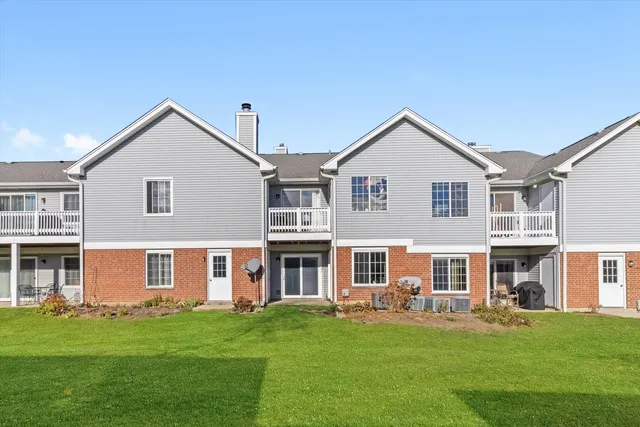 a view of a yard in front of a house