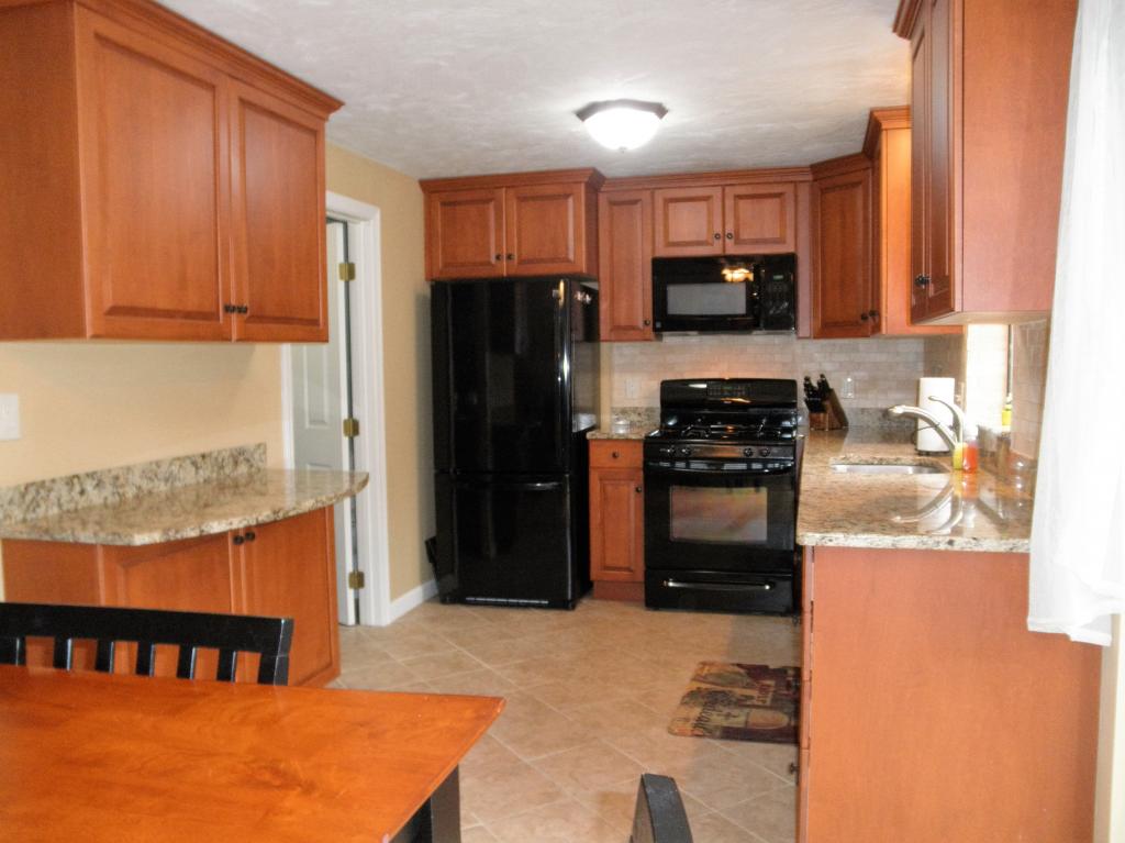 9 Plasic Road, Unit 9 Merrimack, NH 03054 - Photo 5 of 22