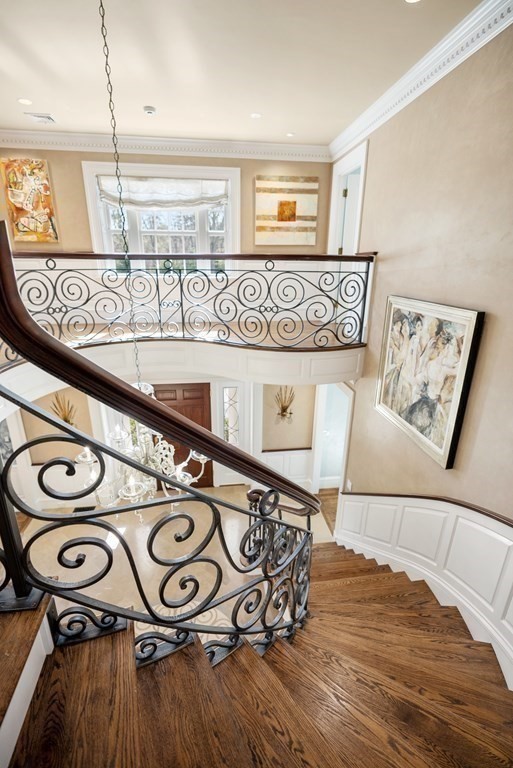 16 Sanderson Lane Weston, MA 02493 - Photo 24 of 39 a view of a sign board