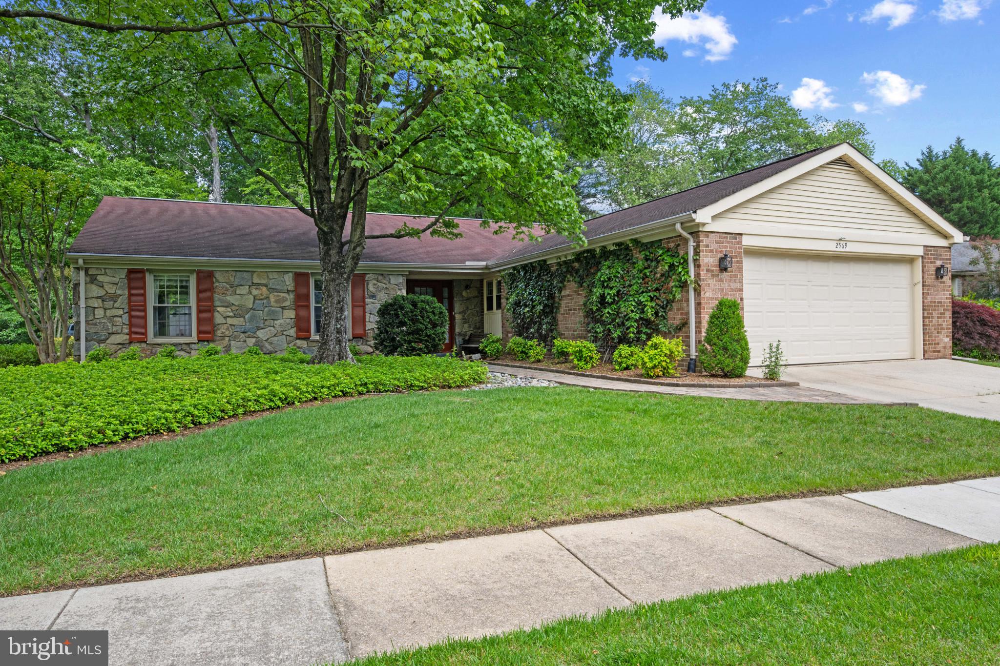2569 Golfers Ridge Road Annapolis, MD 21401 - Photo 1 of 50 Gallery Image 1